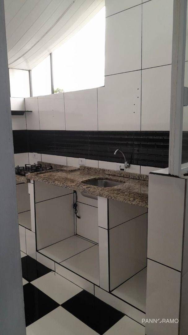 Apartamento para alugar com 2 quartos, 38m² - Foto 11