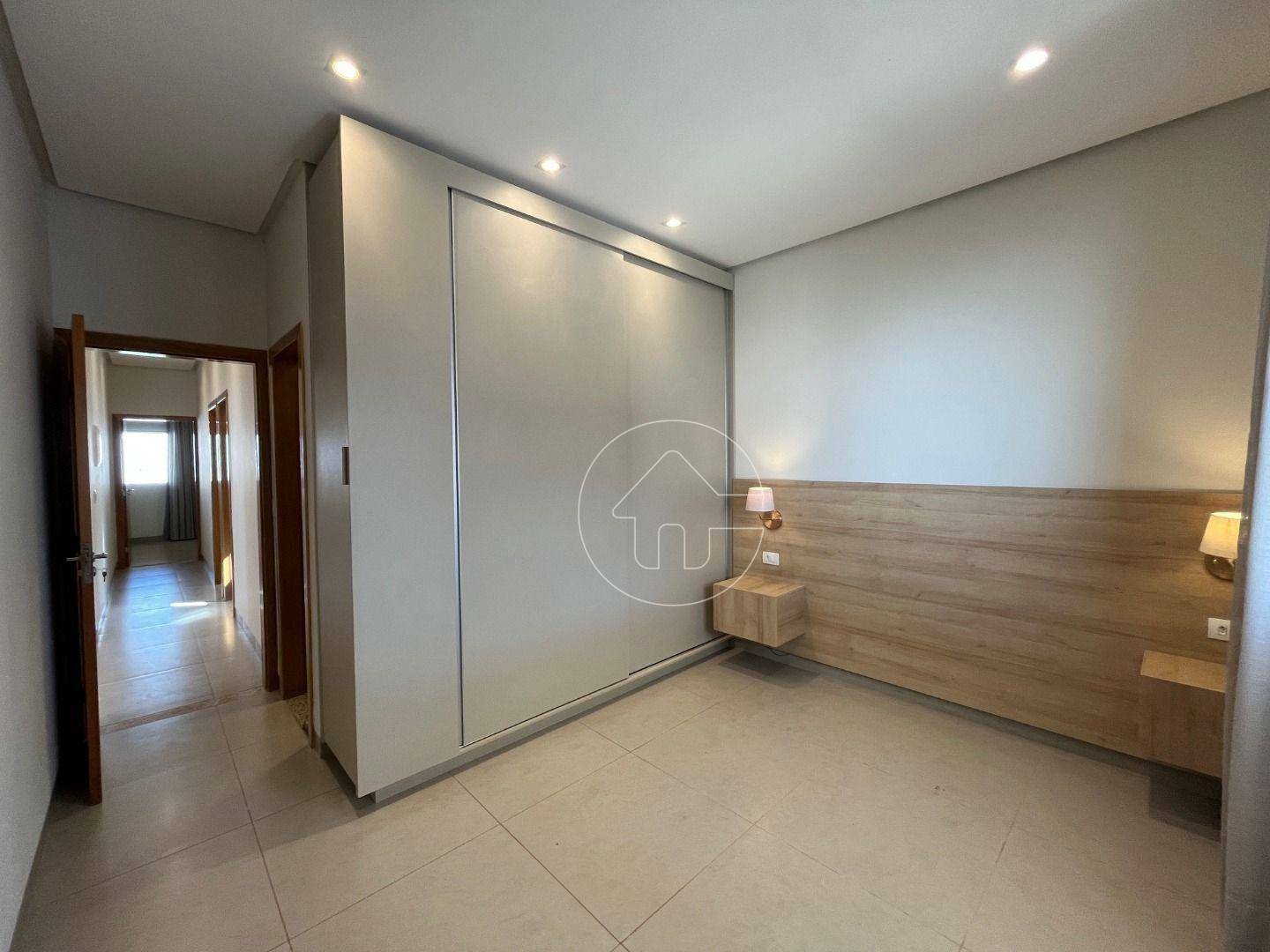 Casa à venda com 3 quartos, 136m² - Foto 4