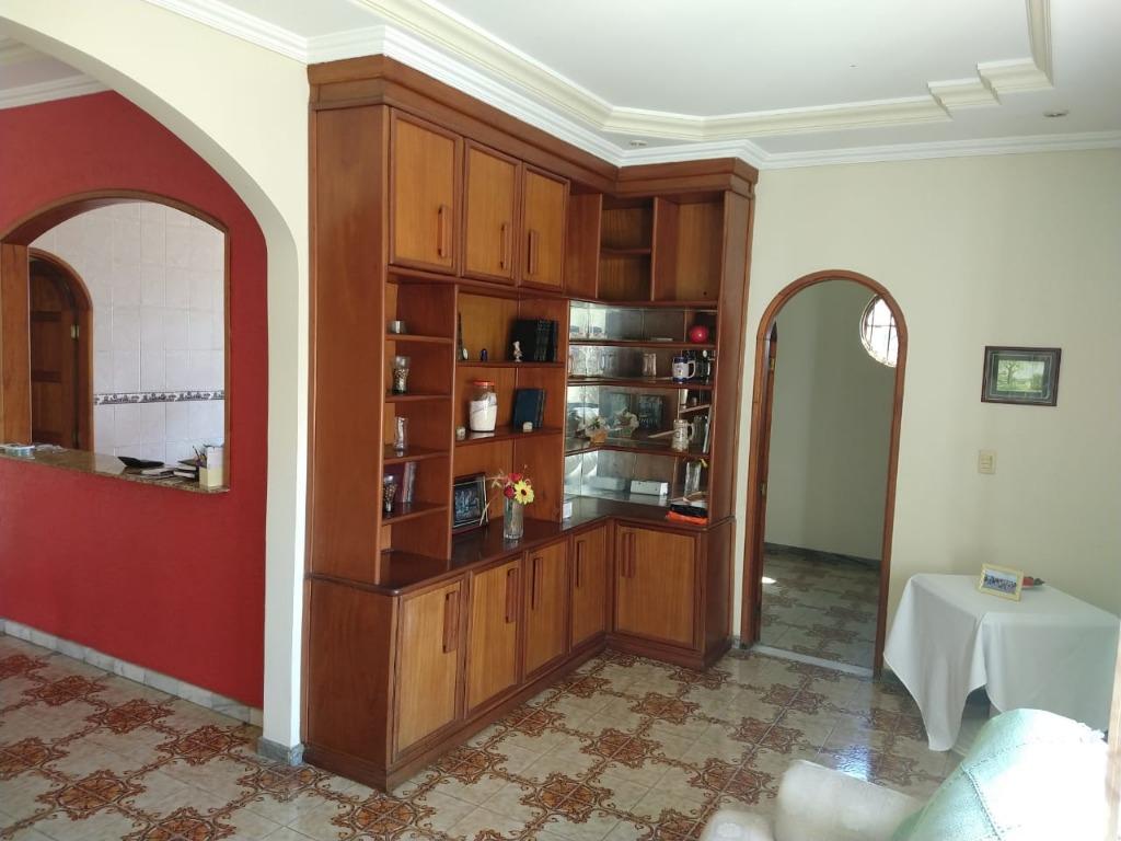 Casa à venda com 3 quartos, 188m² - Foto 8