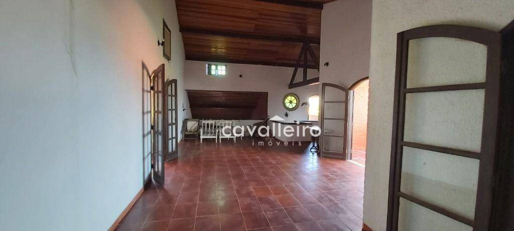 Casa à venda com 4 quartos, 180m² - Foto 37