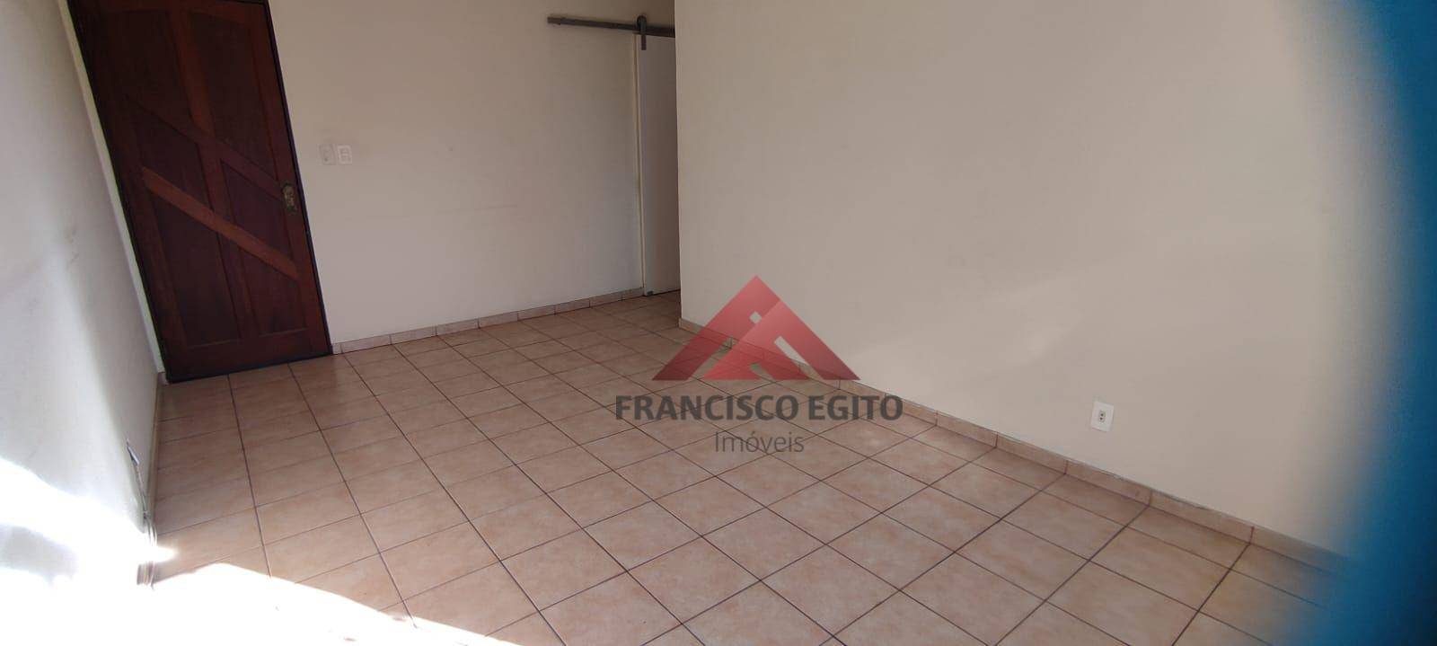 Apartamento à venda com 2 quartos, 75m² - Foto 3