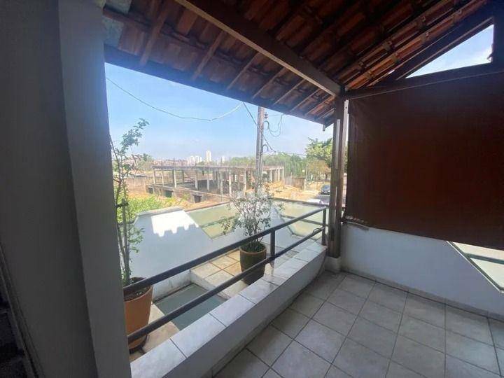 Casa à venda com 3 quartos, 127m² - Foto 17