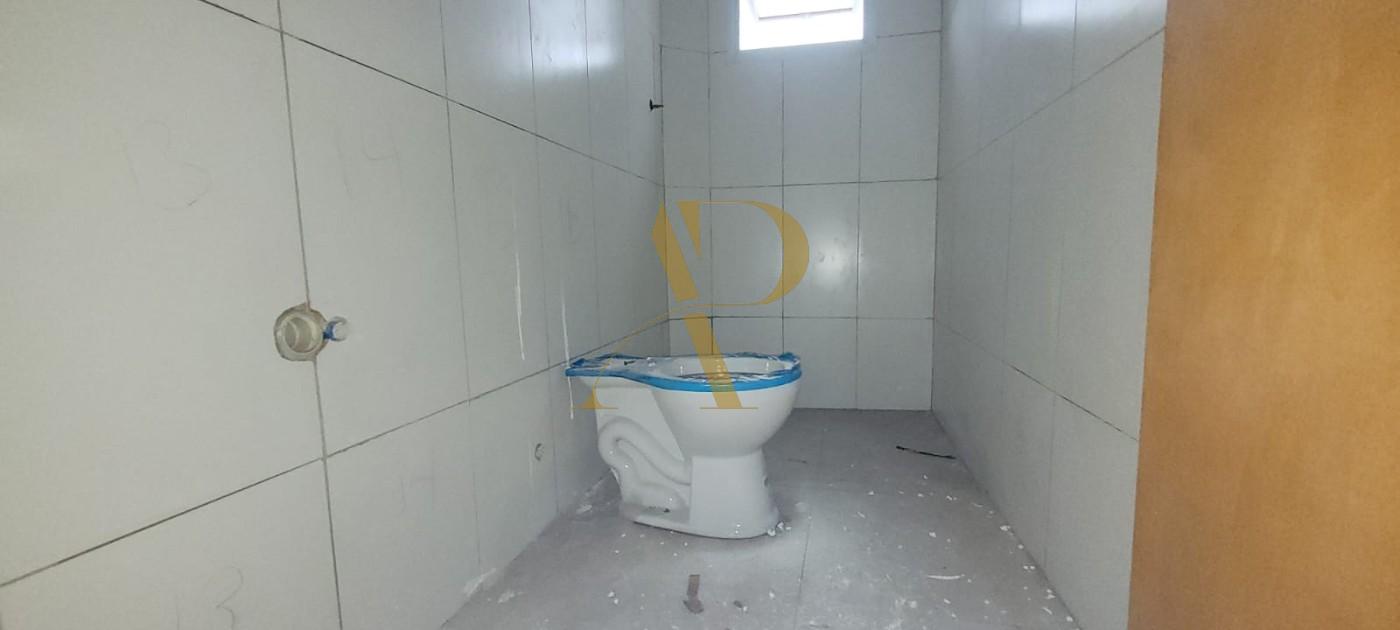 Casa à venda com 2 quartos, 62m² - Foto 7