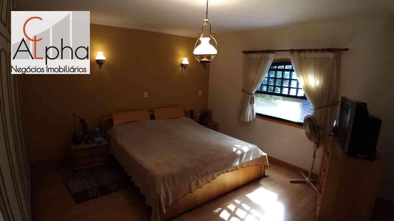 Casa à venda com 3 quartos, 400m² - Foto 10