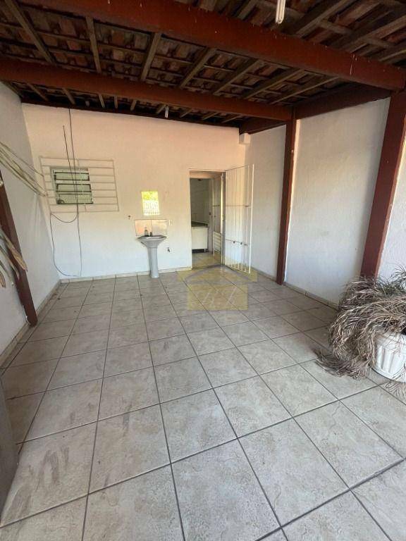 Casa à venda com 3 quartos, 100m² - Foto 16