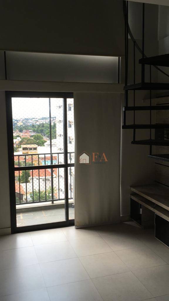 Apartamento à venda com 1 quarto, 40m² - Foto 2