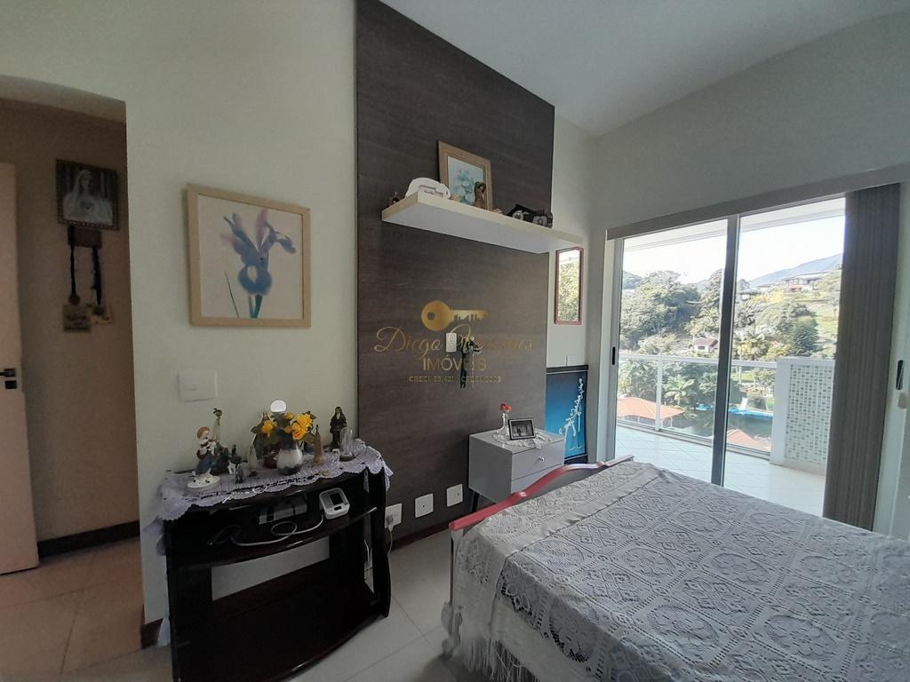 Apartamento à venda com 3 quartos, 136m² - Foto 13