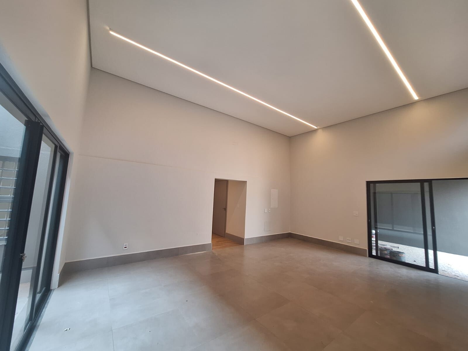 Depósito-Galpão-Armazém para alugar com 5 quartos, 330m² - Foto 28