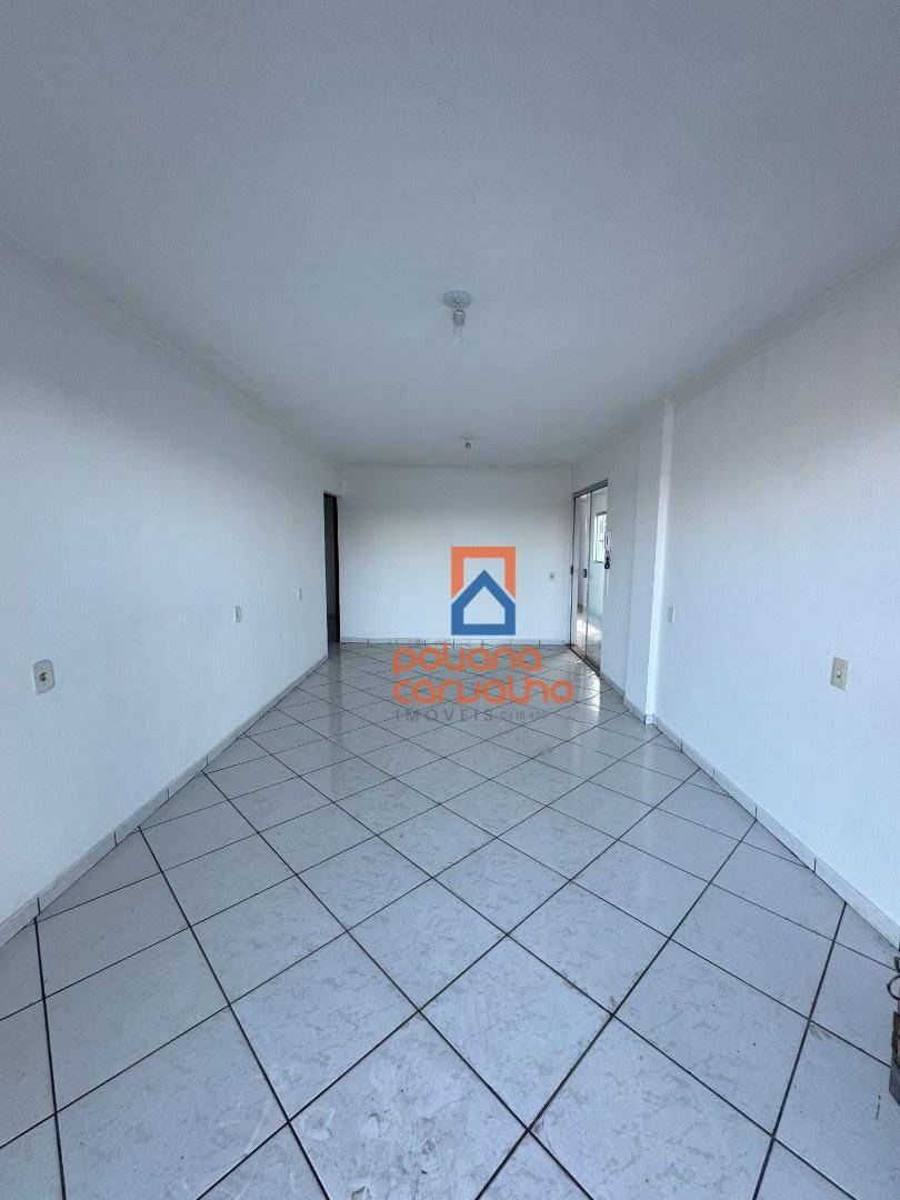 Apartamento, 3 quartos, 100 m² - Foto 2