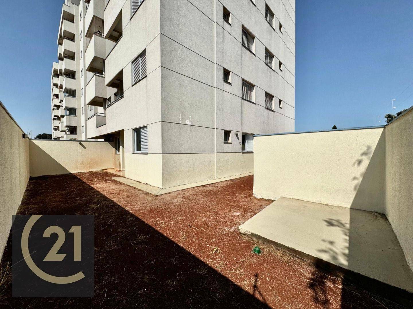 Apartamento à venda com 2 quartos, 56m² - Foto 3