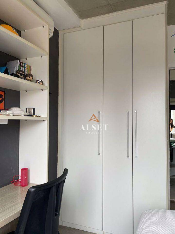 Apartamento à venda com 2 quartos, 70m² - Foto 23