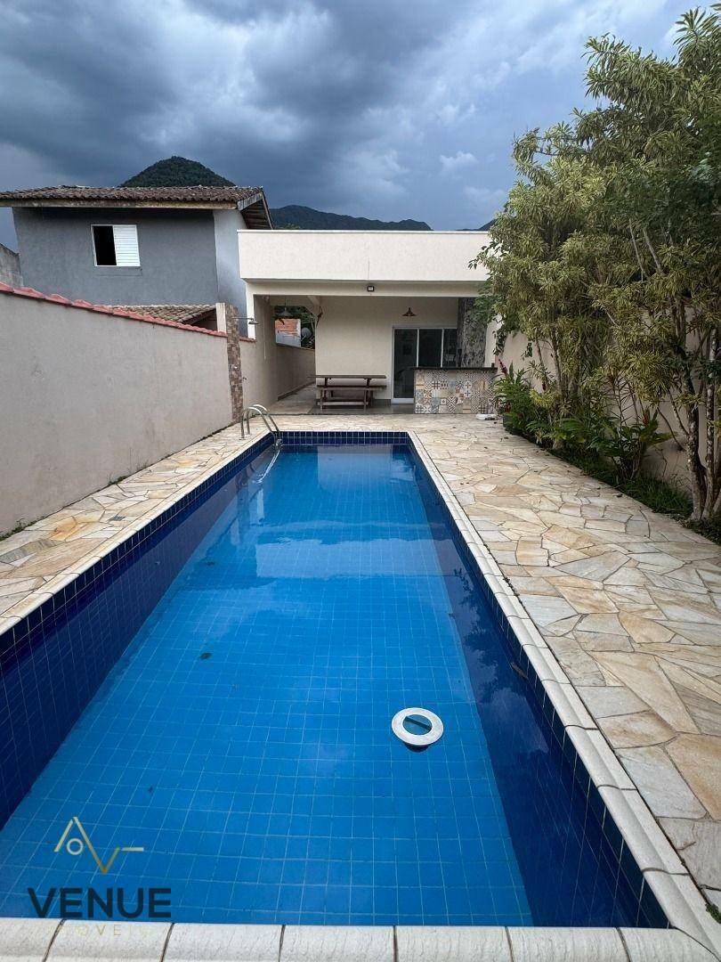 Casa de Condomínio à venda com 3 quartos, 137m² - Foto 1