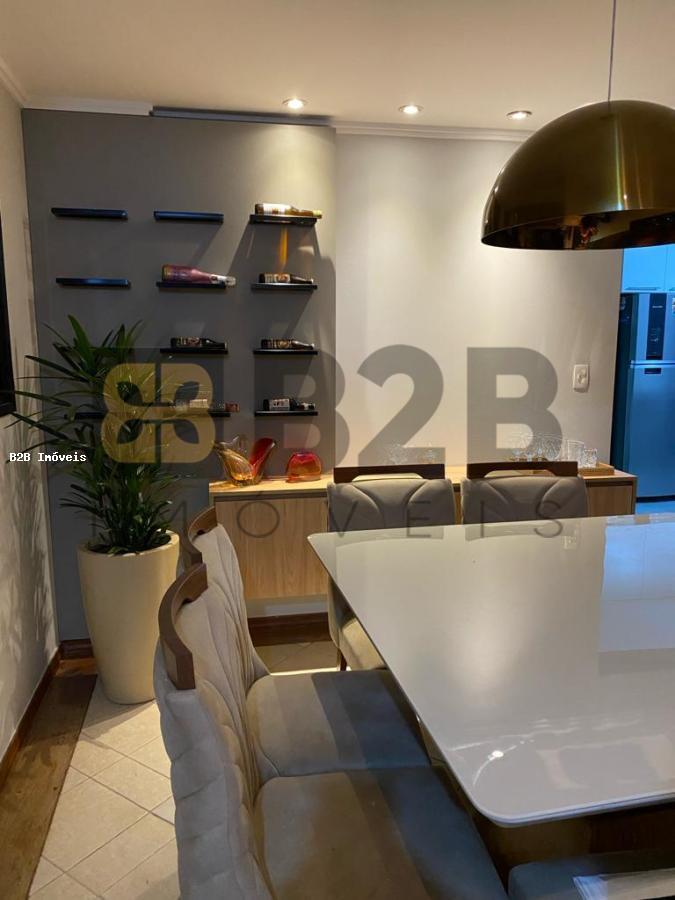 Apartamento à venda com 3 quartos, 148m² - Foto 8