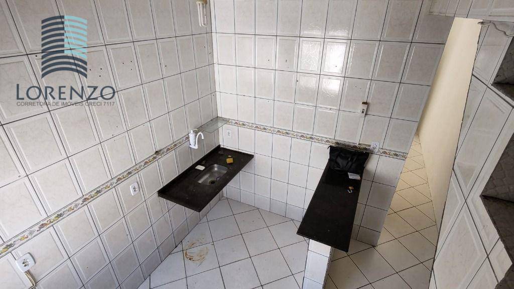 Casa à venda com 3 quartos, 100m² - Foto 8