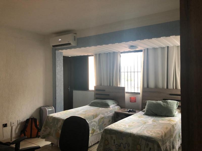 Apartamento à venda com 3 quartos, 144m² - Foto 16