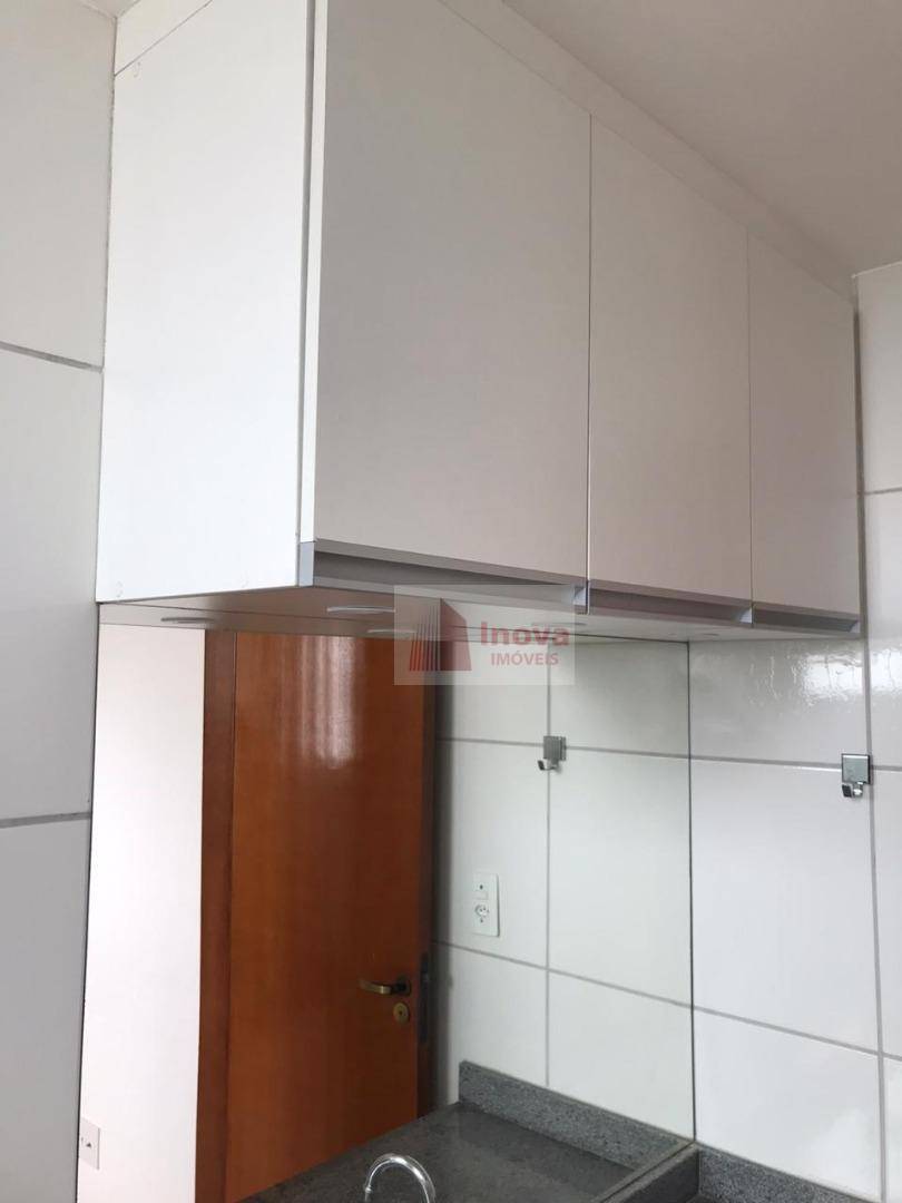 Apartamento à venda com 3 quartos, 95m² - Foto 31