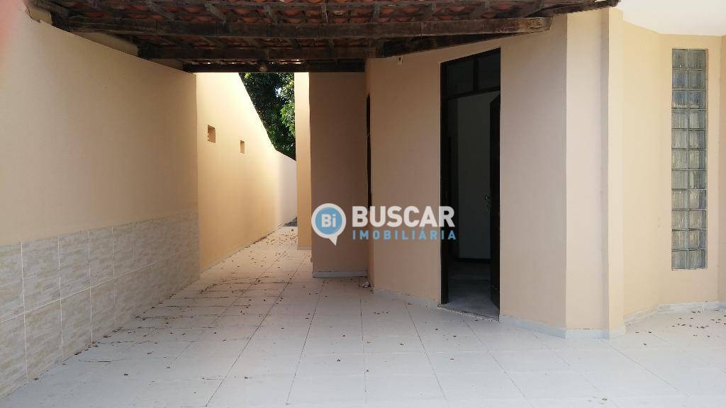 Casa à venda e aluguel com 4 quartos, 146m² - Foto 2