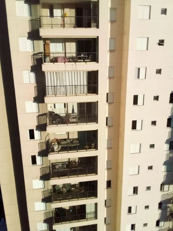 Apartamento à venda com 3 quartos, 113m² - Foto 1