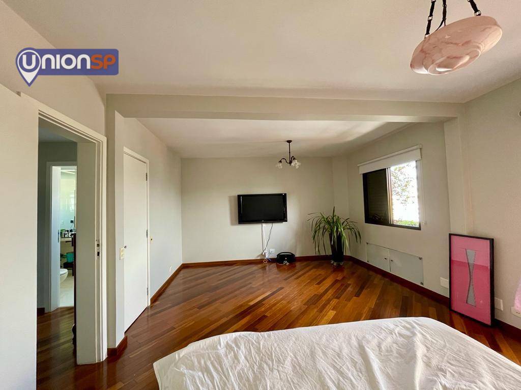 Apartamento à venda com 3 quartos, 151m² - Foto 6