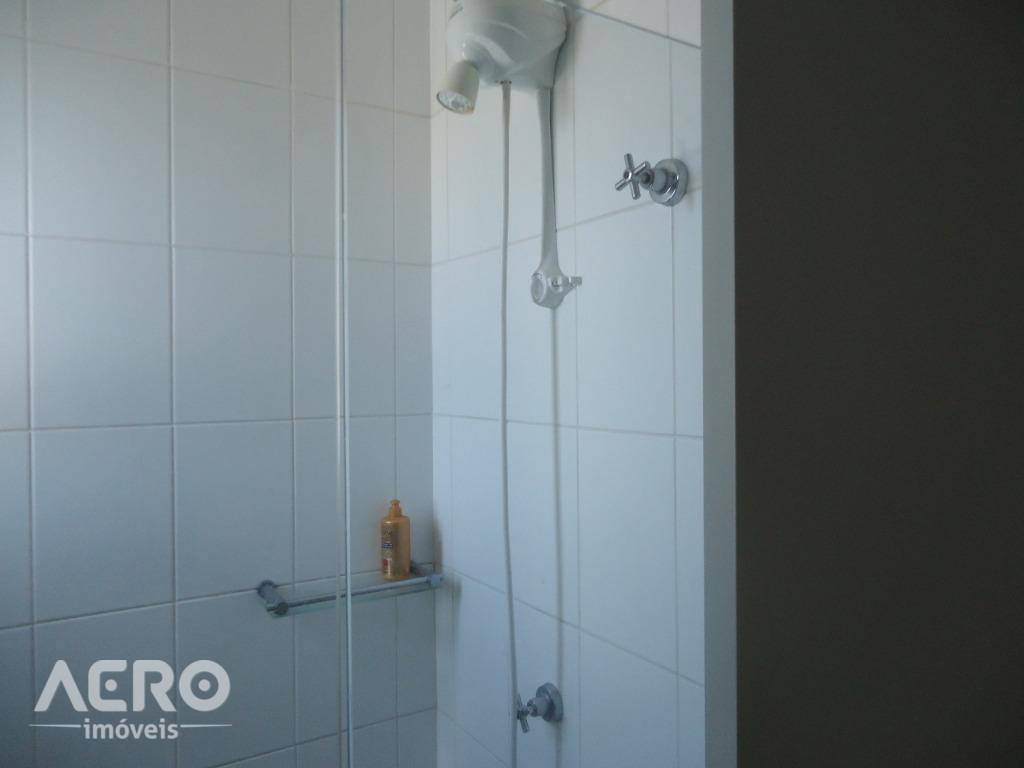 Apartamento à venda com 2 quartos, 65m² - Foto 10