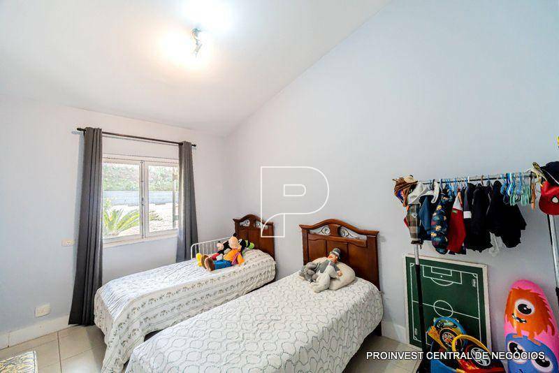Casa de Condomínio à venda com 3 quartos, 187m² - Foto 38