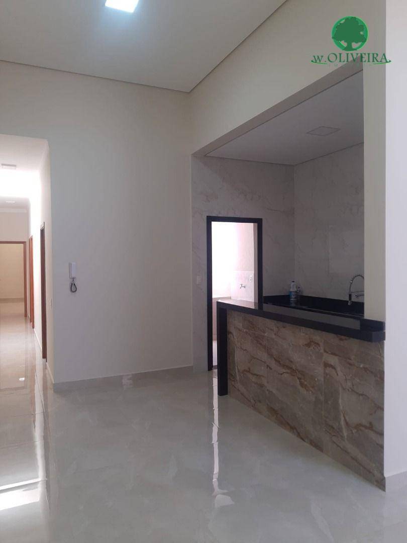 Casa à venda com 3 quartos, 125m² - Foto 3