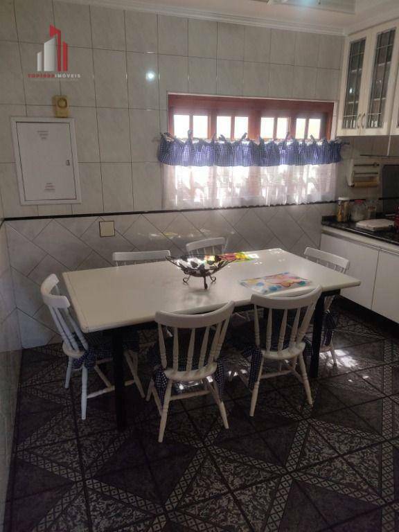 Sobrado à venda com 3 quartos, 283m² - Foto 29