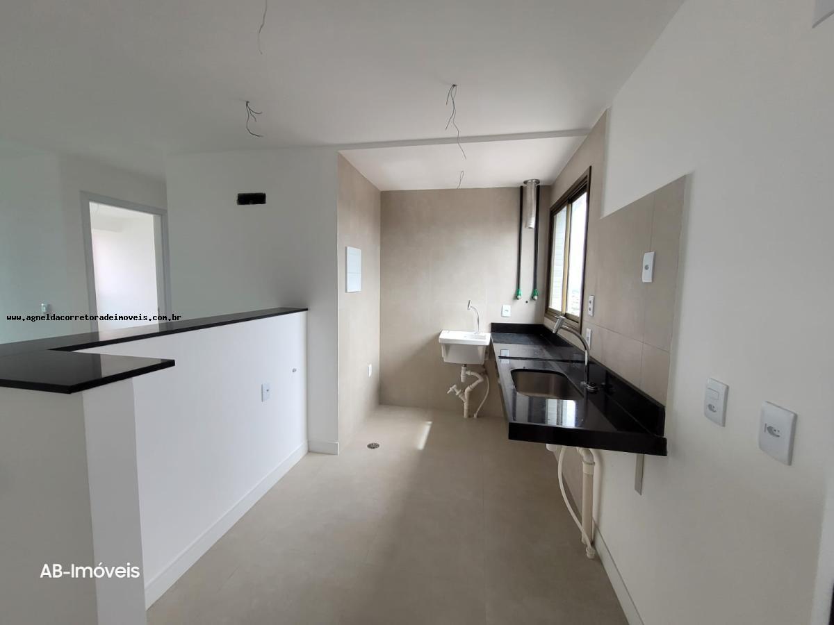 Apartamento à venda com 3 quartos, 97m² - Foto 4