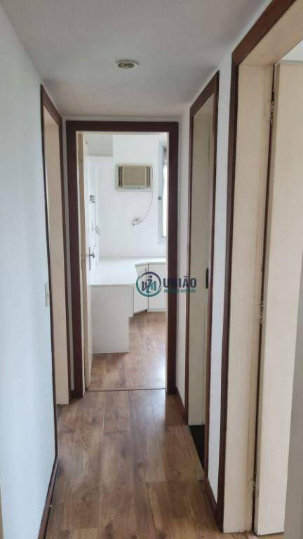 Apartamento à venda com 2 quartos, 71m² - Foto 10