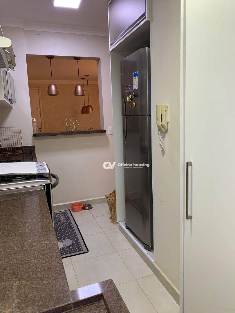 Apartamento à venda com 2 quartos, 55m² - Foto 21