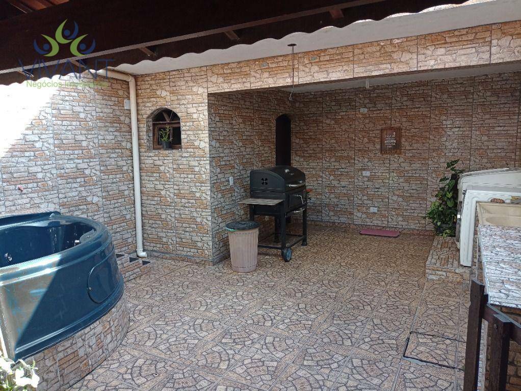 Sobrado à venda com 3 quartos, 226m² - Foto 6