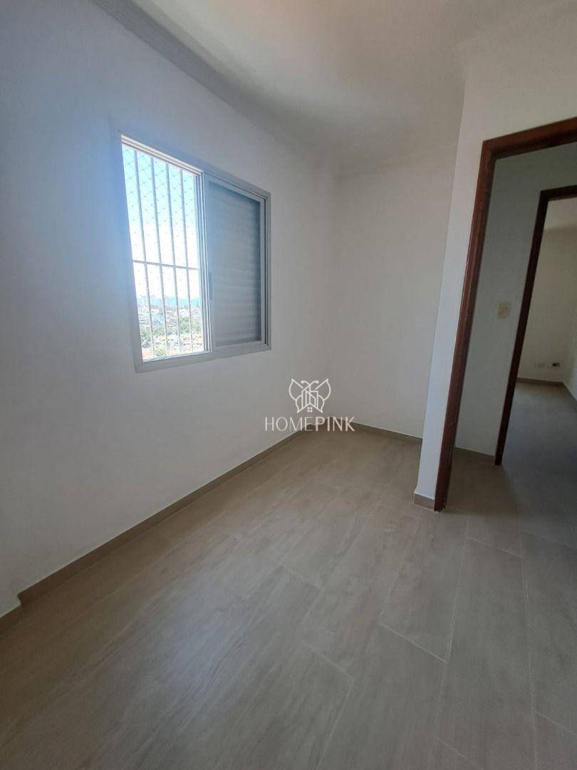 Apartamento para alugar com 3 quartos, 76m² - Foto 17