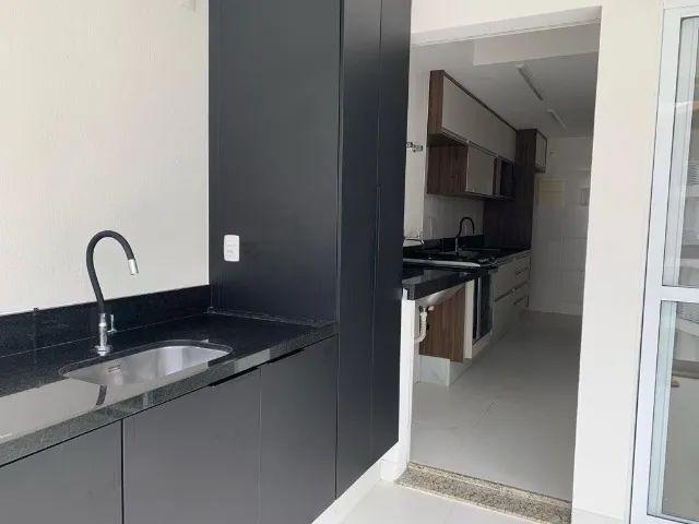 Apartamento à venda com 2 quartos, 67m² - Foto 29