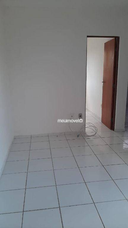 Apartamento à venda com 2 quartos, 42m² - Foto 8