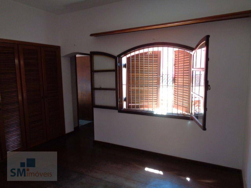 Sobrado à venda com 3 quartos, 250m² - Foto 18