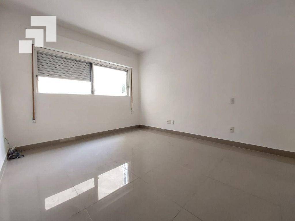 Apartamento à venda com 4 quartos, 164m² - Foto 21