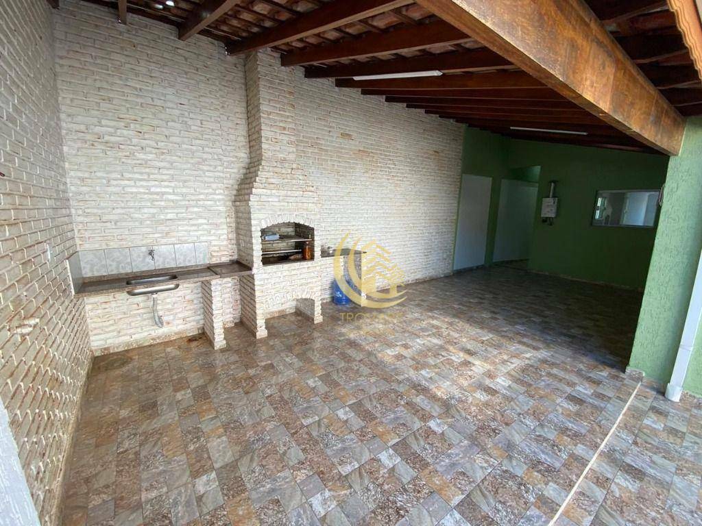 Casa à venda com 3 quartos, 270m² - Foto 11