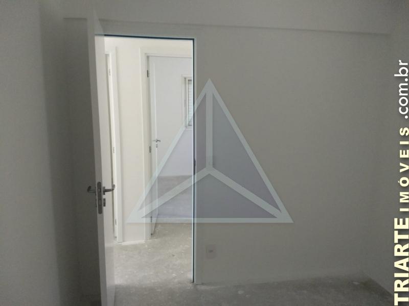 Apartamento à venda com 3 quartos, 77m² - Foto 11