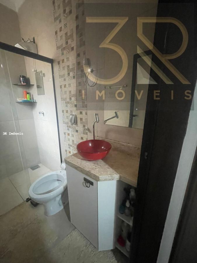 Casa à venda com 2 quartos, 150m² - Foto 32