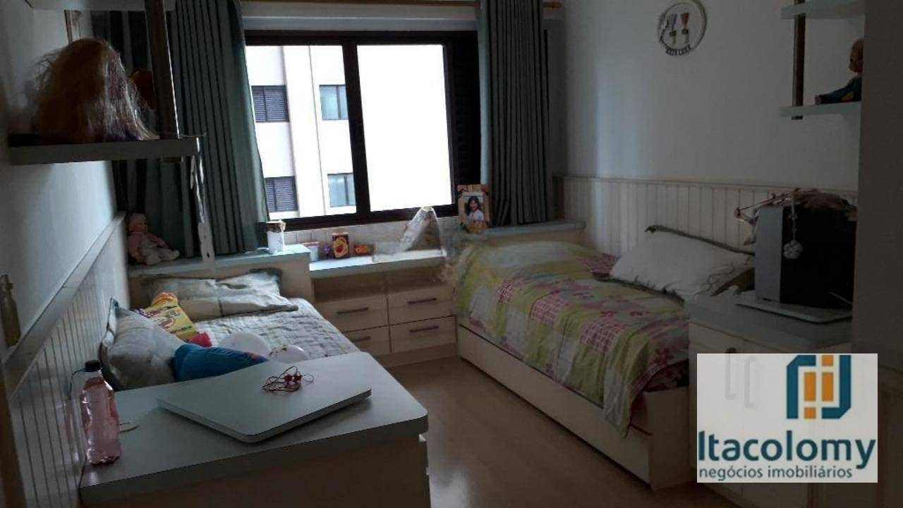 Apartamento à venda com 4 quartos, 288m² - Foto 6