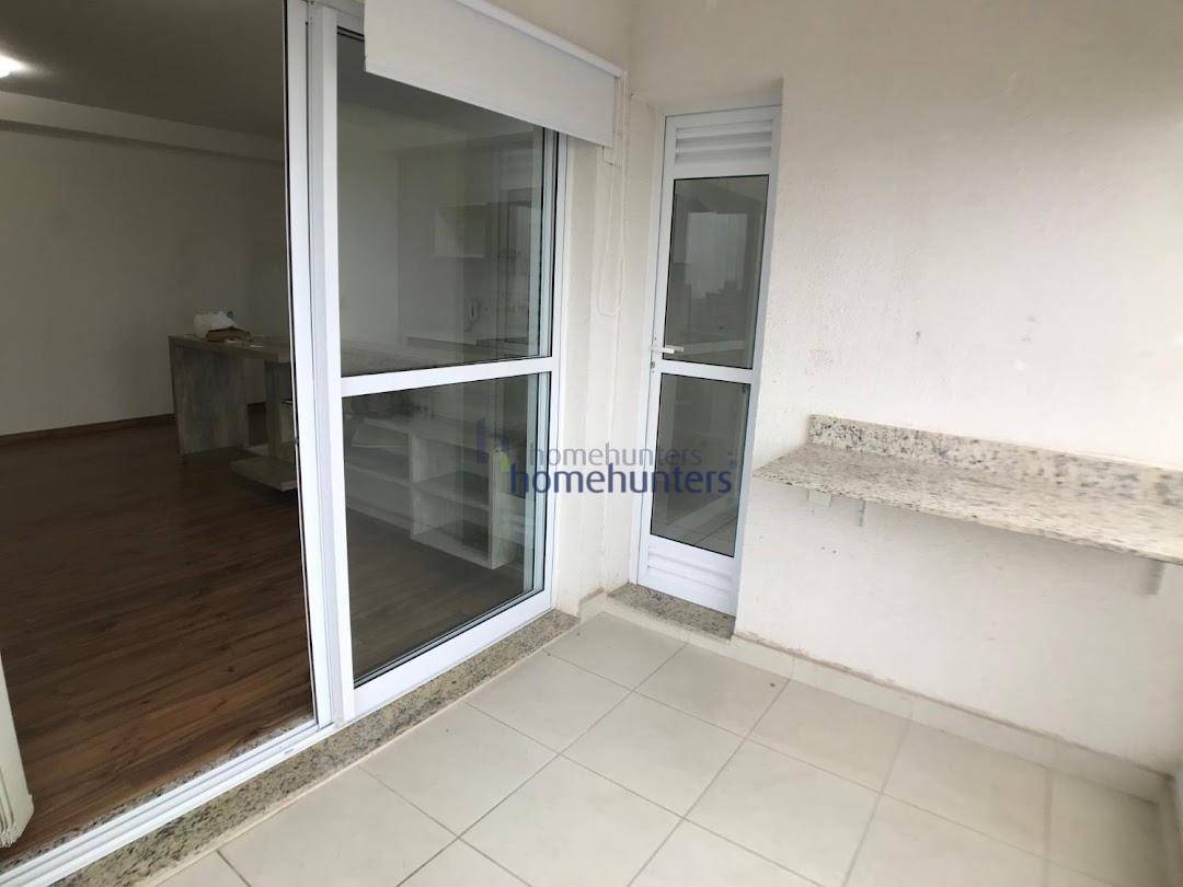 Apartamento à venda com 2 quartos, 65m² - Foto 11