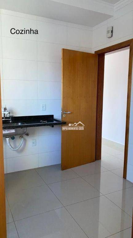 Apartamento à venda com 3 quartos, 85m² - Foto 11