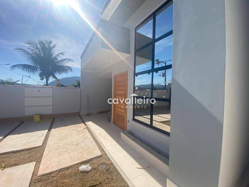 Casa à venda com 3 quartos, 120m² - Foto 2