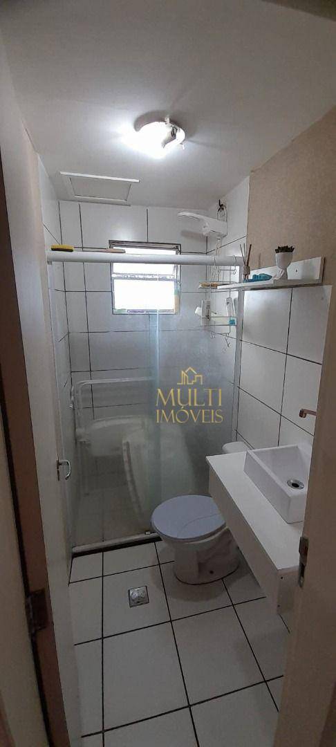 Apartamento à venda com 2 quartos, 42m² - Foto 2