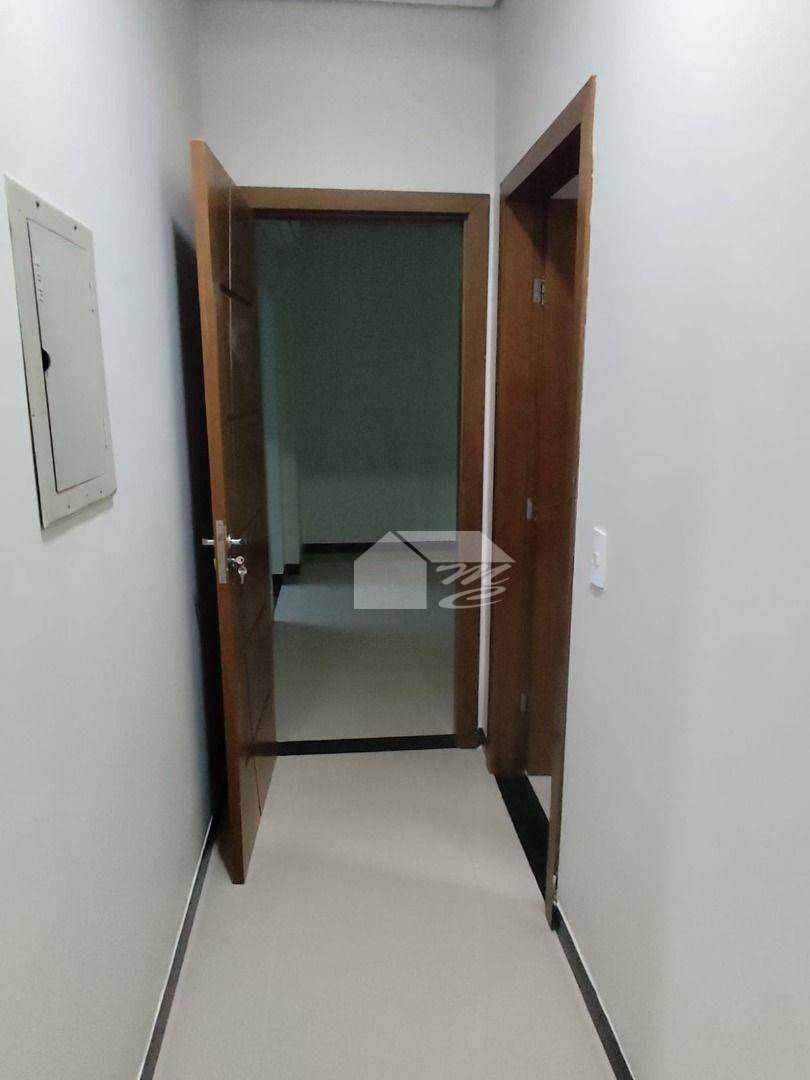 Casa à venda com 3 quartos, 300m² - Foto 15