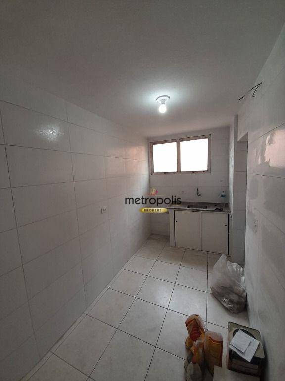 Apartamento para alugar com 2 quartos, 58m² - Foto 13