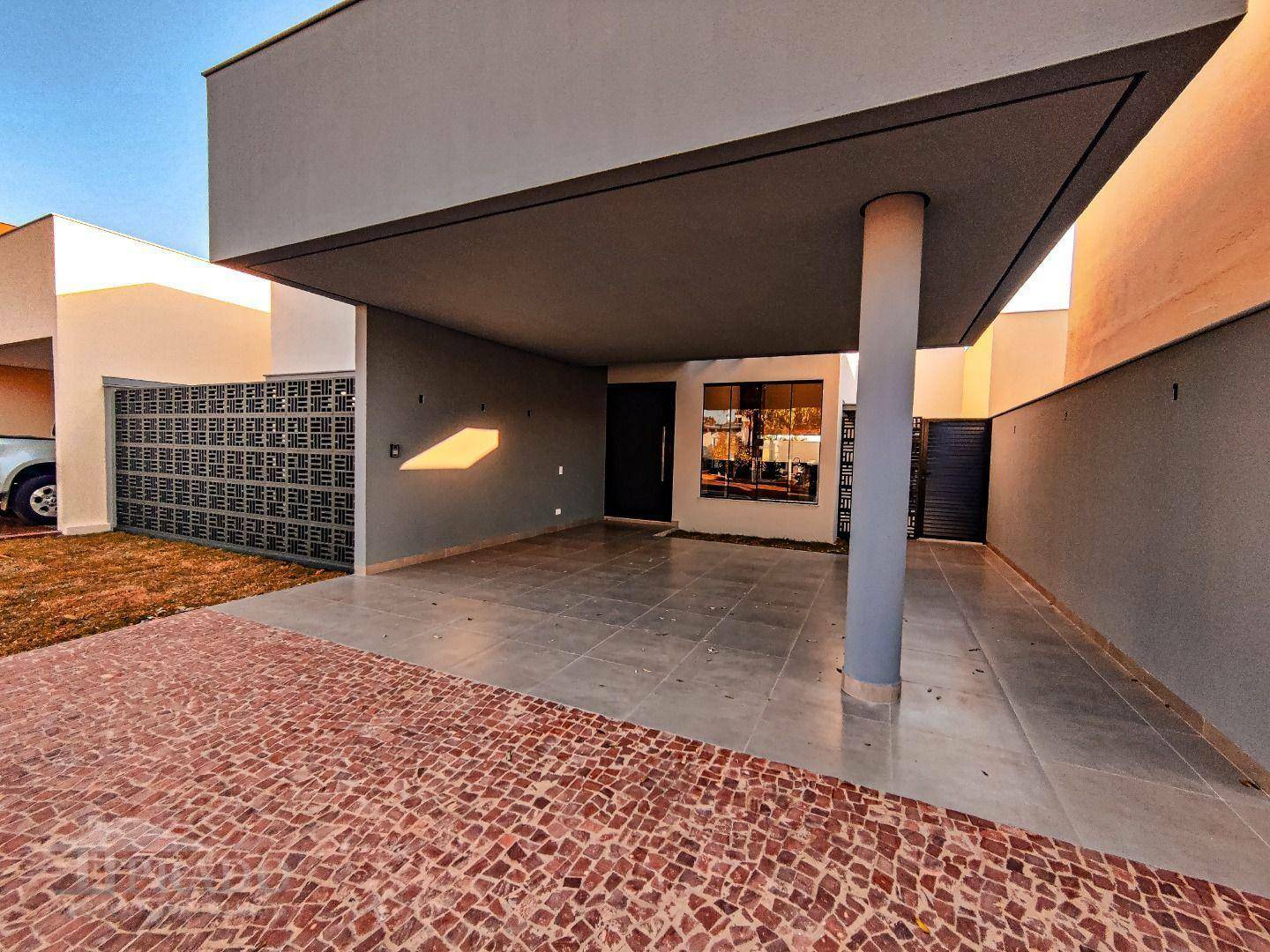 Casa de Condomínio à venda com 3 quartos, 147m² - Foto 3