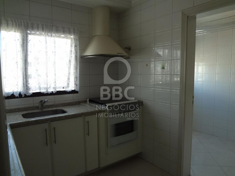 Apartamento à venda com 3 quartos, 125m² - Foto 8