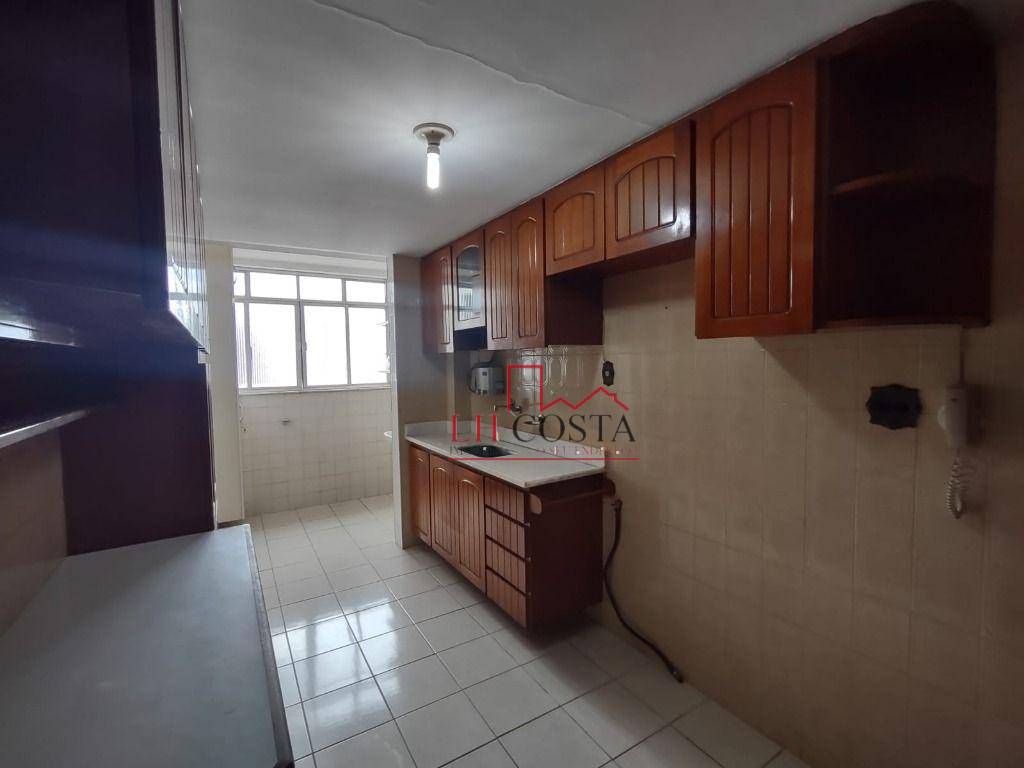 Apartamento à venda com 3 quartos, 140m² - Foto 32