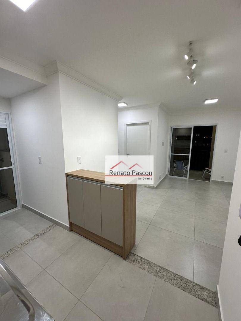 Apartamento à venda com 2 quartos, 56m² - Foto 6